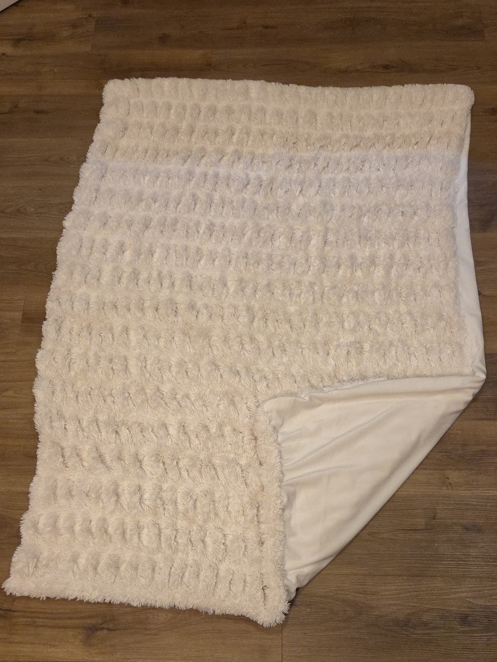 Threshold Cream Plush Sherpa Throw Blanket